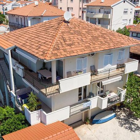 Apartments Vice Trogir Luaran gambar
