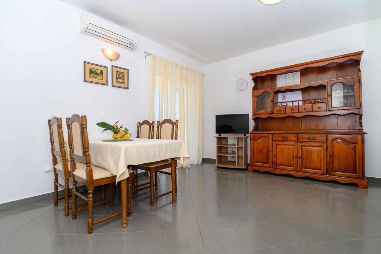 Apartments Vice Trogir Luaran gambar